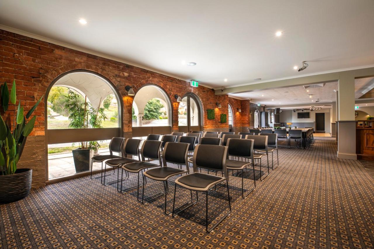 蕨树峡谷奈特凯普酒店 Ferntree Gully 外观 照片